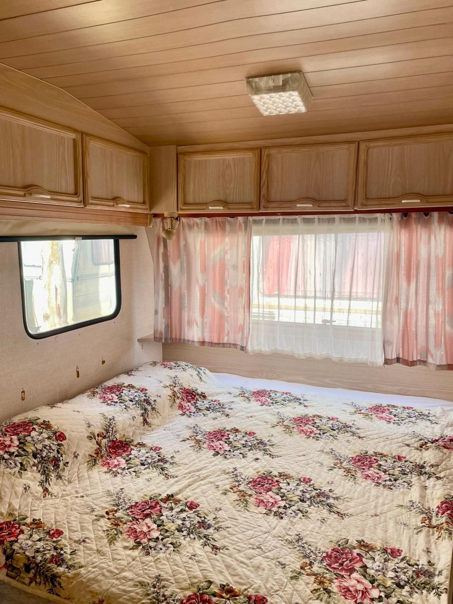 Camping Cala D'Ostia 풀라 외부 사진