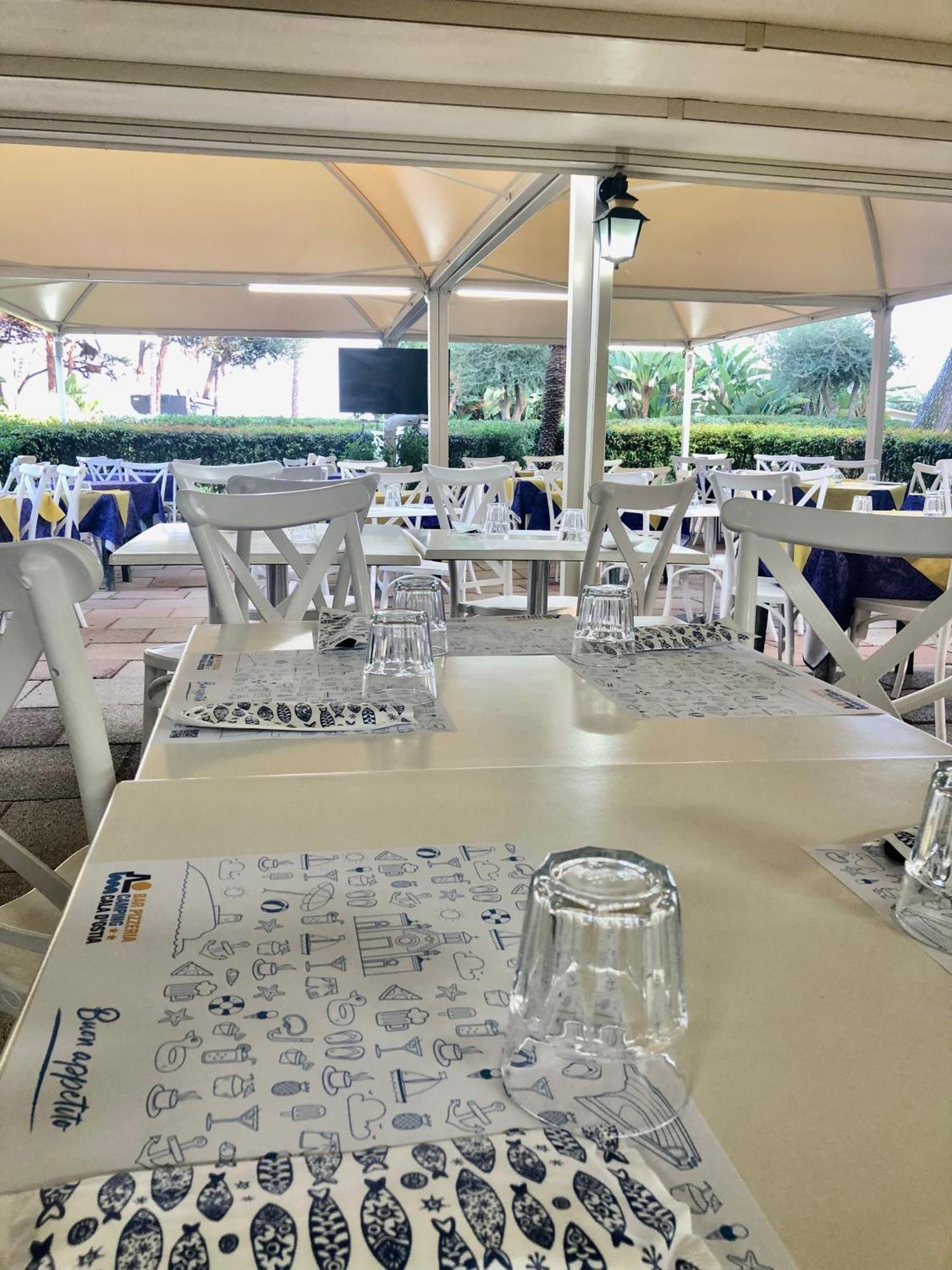 Camping Cala D'Ostia 풀라 외부 사진