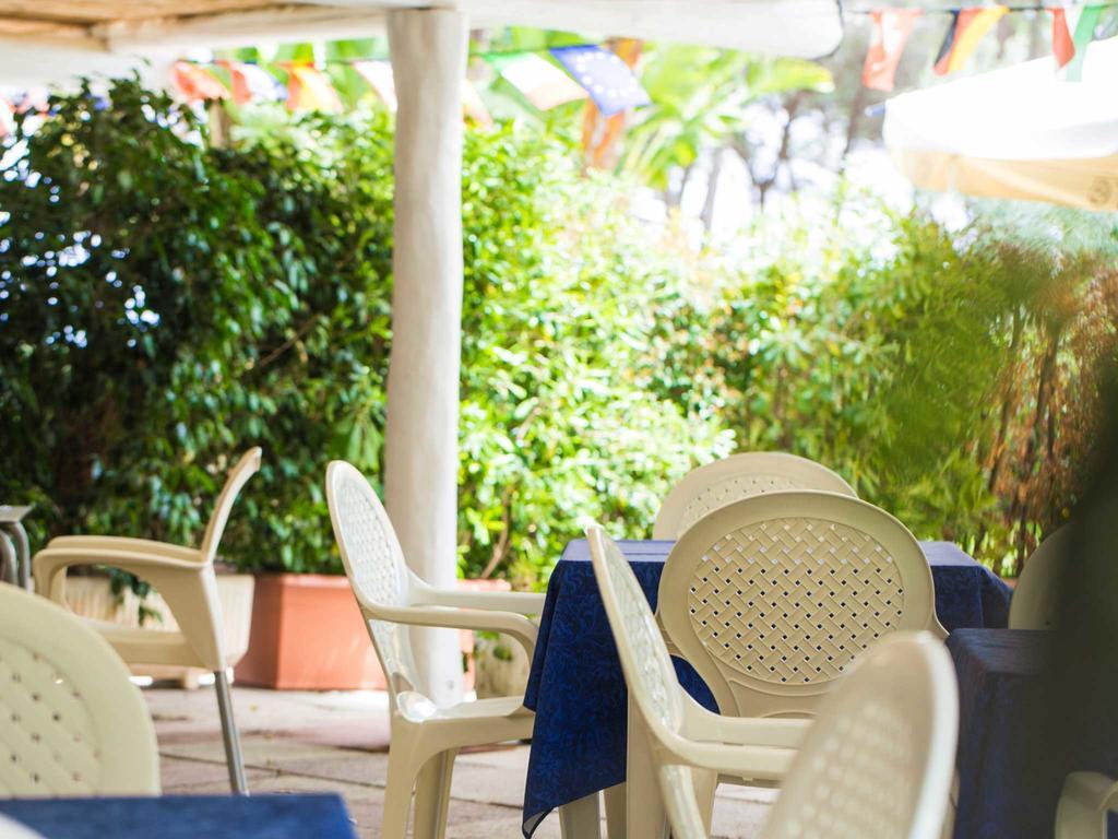 Camping Cala D'Ostia 풀라 외부 사진