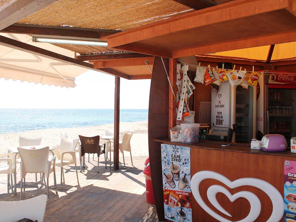 Camping Cala D'Ostia 풀라 외부 사진
